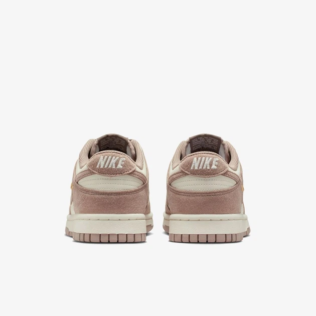 Кроссовки женские Nike Wmns Dunk Low Malt 40.5 Бежевый IB4417-105 - Фото 6 Кроссовки женские Nike Wmns Dunk Low Malt 40.5 Бежевый IB4417-105 - изображение 6