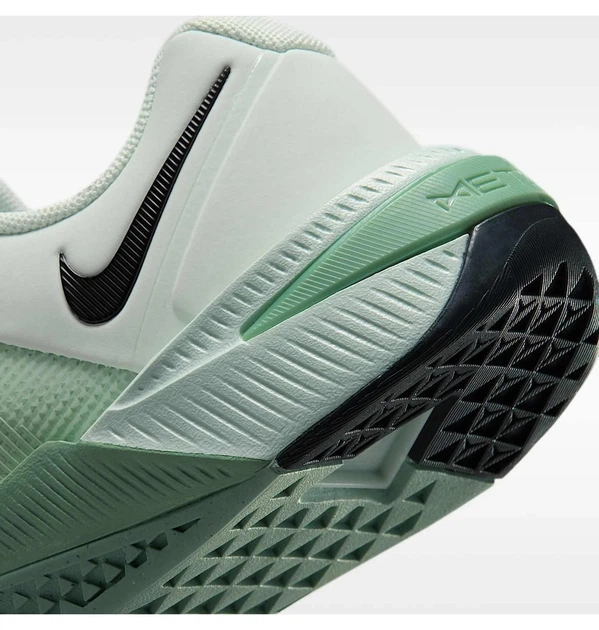 Кроссовки женские Nike W Metcon 10 Green 37.5 Зеленый HQ2620-301 - Фото 8 Кроссовки женские Nike W Metcon 10 Green 37.5 Зеленый HQ2620-301 - изображение 8