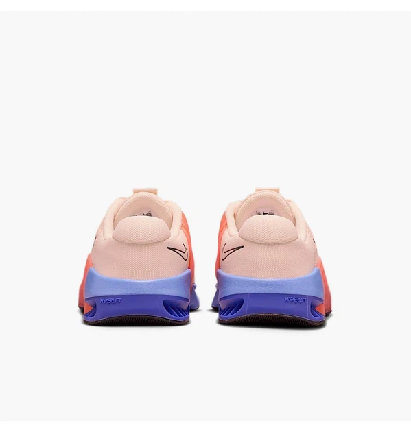 Кроссовки женские Nike Metcon 9 W 42.5 Оранжевый DZ2537-800 - Фото 5 Кроссовки женские Nike Metcon 9 W 42.5 Оранжевый DZ2537-800 - изображение 5