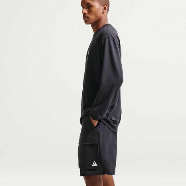 Шорты мужские Nike M Acg Smith Summit Cargo Short S Черный HV0593-010 - Фото 4 Шорты мужские Nike M Acg Smith Summit Cargo Short S Черный HV0593-010 - изображение 4