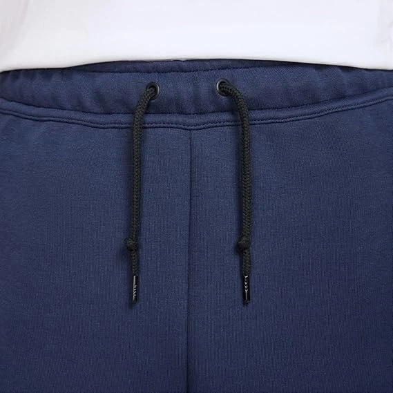 Шорти чоловічі Nike Sportswear Tech XL Темно-синій FB8171-451 - Фото 3 Шорти чоловічі Nike Sportswear Tech XL Темно-синій FB8171-451 - зображення 3