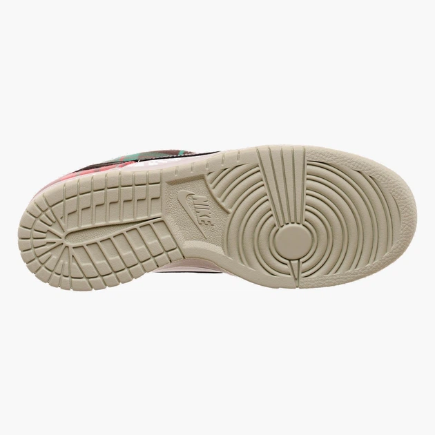 Кроссовки женские Nike Dunk Low Se 39 Белый DV8919-100 - Фото 4 Кроссовки женские Nike Dunk Low Se 39 Белый DV8919-100 - изображение 4
