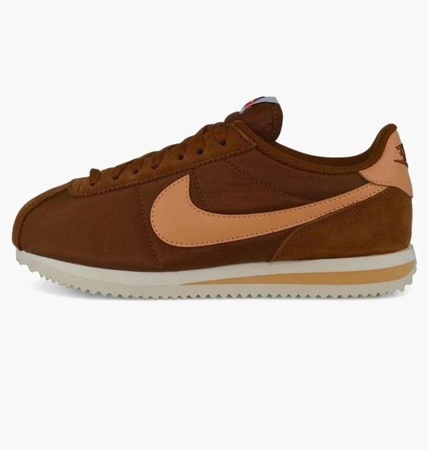 Кросівки жіночі Nike Cortez Textile Womens Shoes Brown 37.5 Коричневий DZ2795-202 - Фото 1 Кросівки жіночі Nike Cortez Textile Womens Shoes Brown 37.5 Коричневий DZ2795-202 - зображення 1