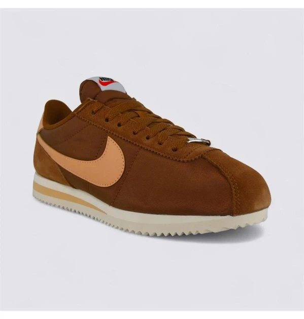 Кросівки жіночі Nike Cortez Textile Womens Shoes Brown 37.5 Коричневий DZ2795-202 - Фото 3 Кросівки жіночі Nike Cortez Textile Womens Shoes Brown 37.5 Коричневий DZ2795-202 - зображення 3