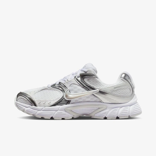 Кроссовки женские Nike W V5 Rnr 40.5 Белый HQ7901-112 - Фото 12 Кроссовки женские Nike W V5 Rnr 40.5 Белый HQ7901-112 - изображение 12