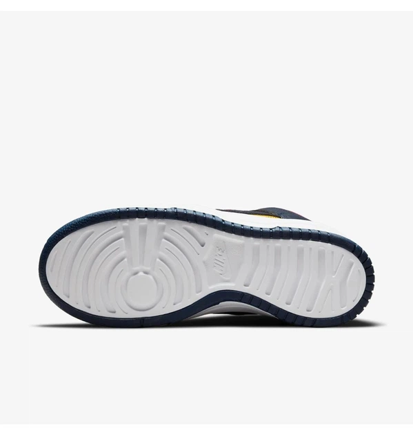Кросівки жіночі Nike Dunk High Up 36 Комбінований DH3718-701 - Фото 2 Кросівки жіночі Nike Dunk High Up 36 Комбінований DH3718-701 - зображення 2
