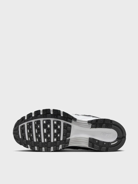 Кросівки жіночі Nike P-6000 39 сірий IO3496-001 - зображення 8