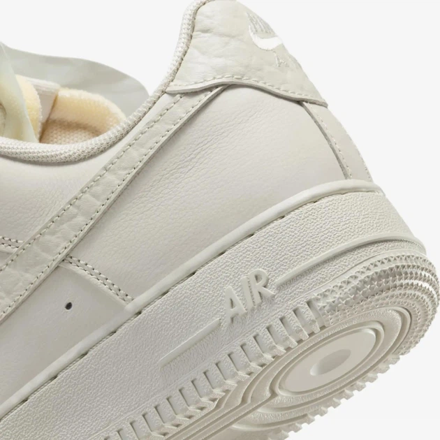 Кроссовки женские Nike Air Force 1 Lo Prm 38 DN5463-001 - изображение 8