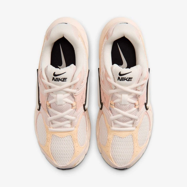 Кросівки жіночі Nike V5 Rnr 36.5 Комбінований II6294-102 - зображення 4