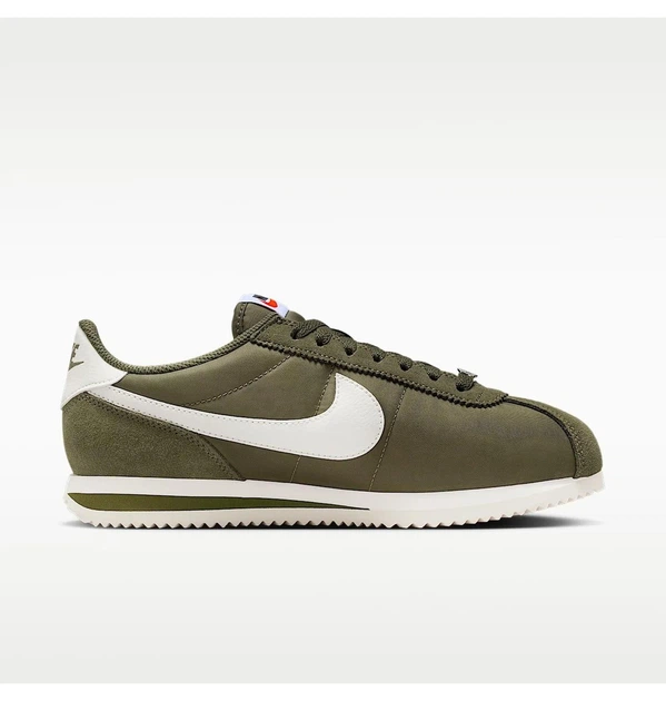 Кроссовки женские Nike W Cortez Olive 39 Оливковый DZ2795-204 - Фото 3 Кроссовки женские Nike W Cortez Olive 39 Оливковый DZ2795-204 - изображение 3