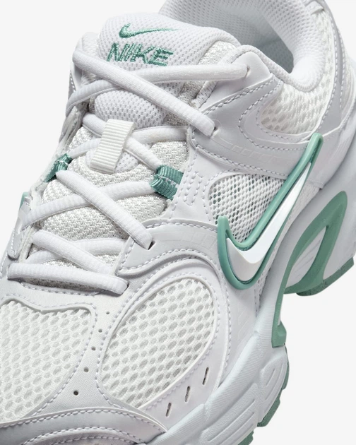 Кроссовки женские Nike V5 Rnr 38.5 Белый HQ7901-106 - изображение 7