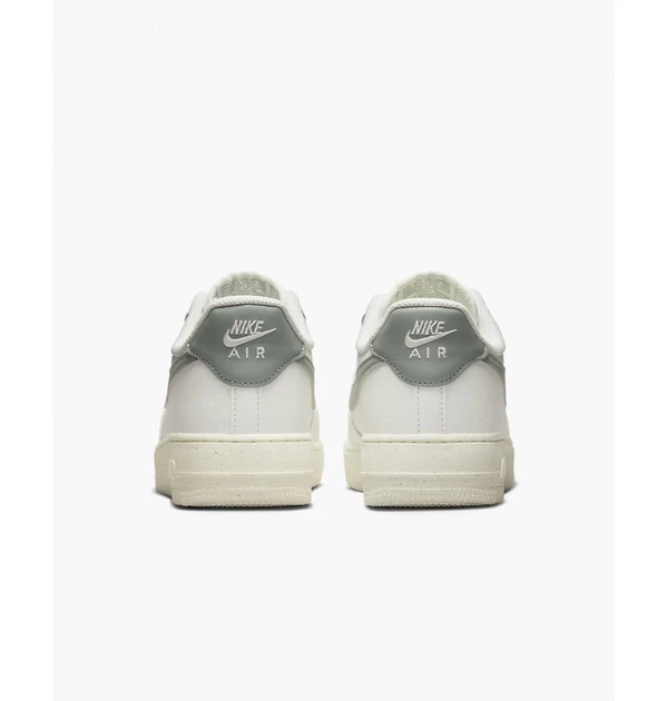 Кросівки жіночі Nike Air Force 1 '07 Next Nature 38.5 Білий DN1430-107 - Фото 7 Кросівки жіночі Nike Air Force 1 '07 Next Nature 38.5 Білий DN1430-107 - зображення 7