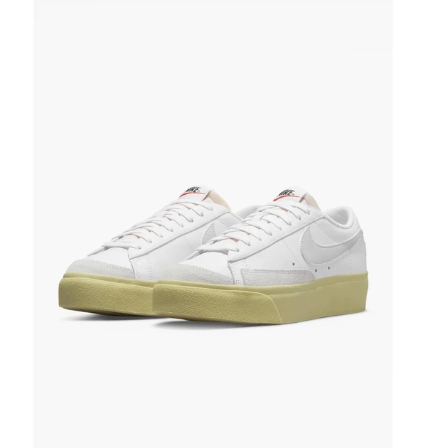 Кроссовки женские Nike Blazer Low Platform 38 Белый DJ0292-109 - Фото 6 Кроссовки женские Nike Blazer Low Platform 38 Белый DJ0292-109 - изображение 6