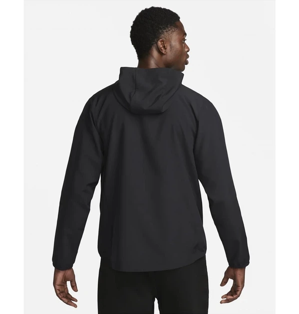 Спортивная ветровка мужская Nike Dri-Fit Form Black M Черный FB7482-010 - Фото 3 Спортивная ветровка мужская Nike Dri-Fit Form Black M Черный FB7482-010 - изображение 3