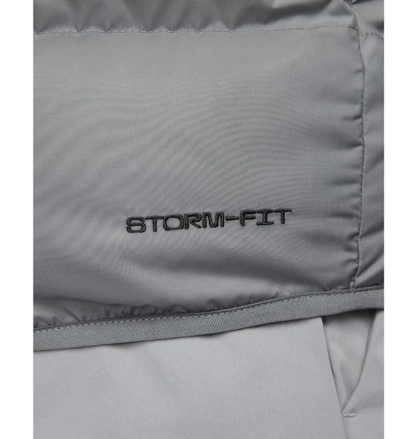 Жилетка чоловіча Nike M Sf Wr Pl-Fld Vest S Сірий FB8193-077 - Фото 10 Жилетка чоловіча Nike M Sf Wr Pl-Fld Vest S Сірий FB8193-077 - зображення 10