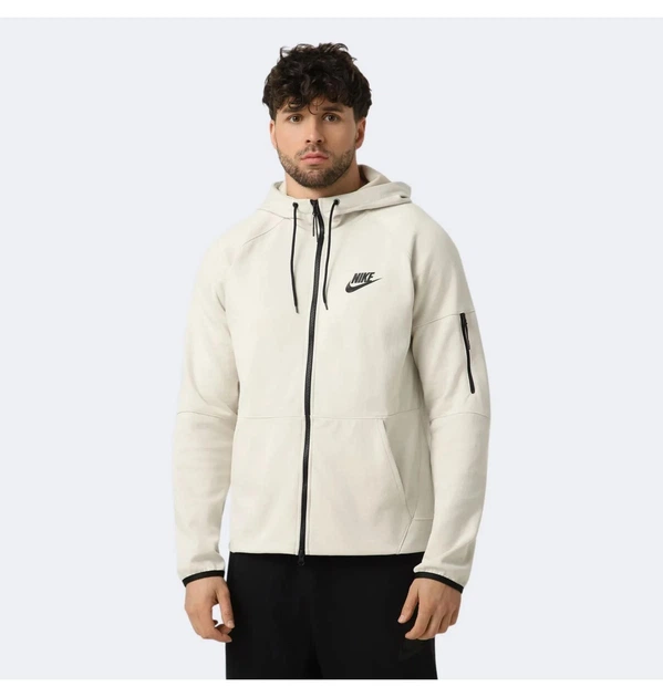 Толстовка мужская Nike Sw Tech Essential Beige S Бежевый DD5284-210 - Фото 4 Толстовка мужская Nike Sw Tech Essential Beige S Бежевый DD5284-210 - изображение 4