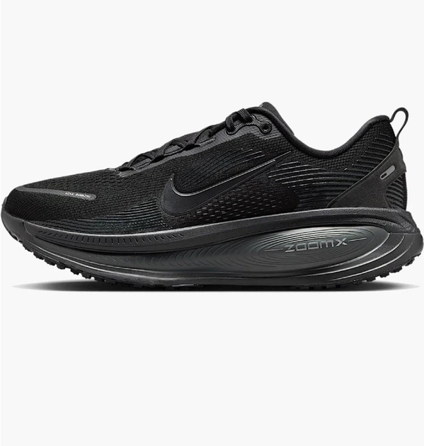 Кросівки чоловічі Nike Vomero 18 Black 38.5 Чорний HM6803-005 - Фото 1 Кросівки чоловічі Nike Vomero 18 Black 38.5 Чорний HM6803-005 - зображення 1