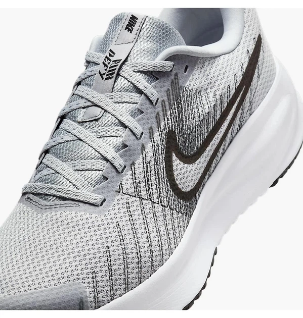 Кросівки чоловічі Nike Run Defy 41 Сірий HM9594-003 - зображення 7