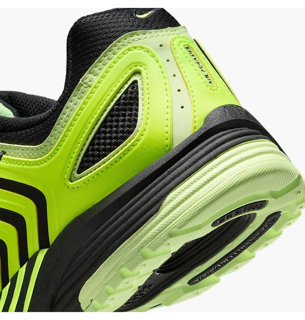 Кросівки чоловічі Nike Air Pegasus 2005 Green/Black 44.5 HQ5403-700 - зображення 3