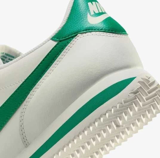 Кроссовки мужские Nike Cortez 40 Комбинированный DM4044-104 - Фото 5 Кроссовки мужские Nike Cortez 40 Комбинированный DM4044-104 - изображение 5