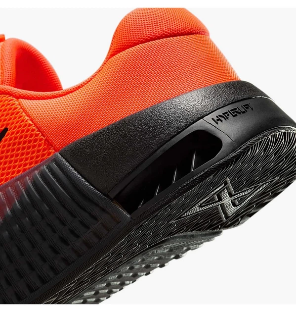 Кроссовки мужские Nike Metcon 9 45.5 Оранжевый DZ2617-801 - изображение 8