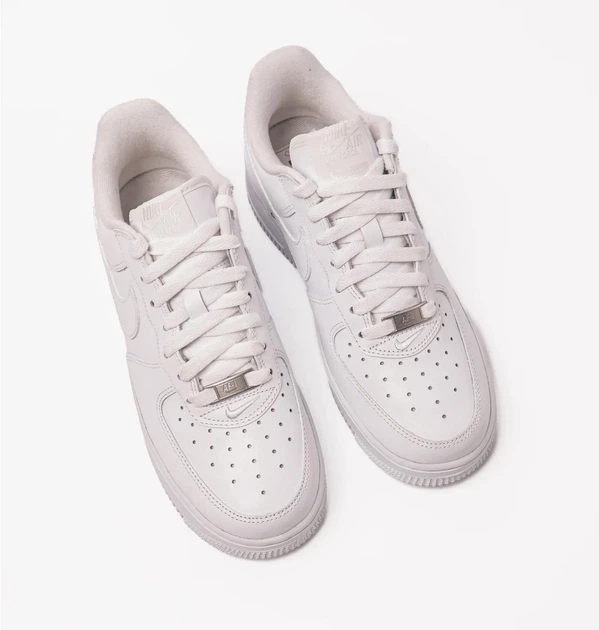Кросівки чоловічі Nike Air Force 1 Low Supreme 42 Білий CU9225-100 - Фото 4 Кросівки чоловічі Nike Air Force 1 Low Supreme 42 Білий CU9225-100 - зображення 4