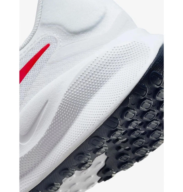 Кроссовки мужские Nike Revolution 7 Trainers 44.5 Сірий FB2207-101 - изображение 7