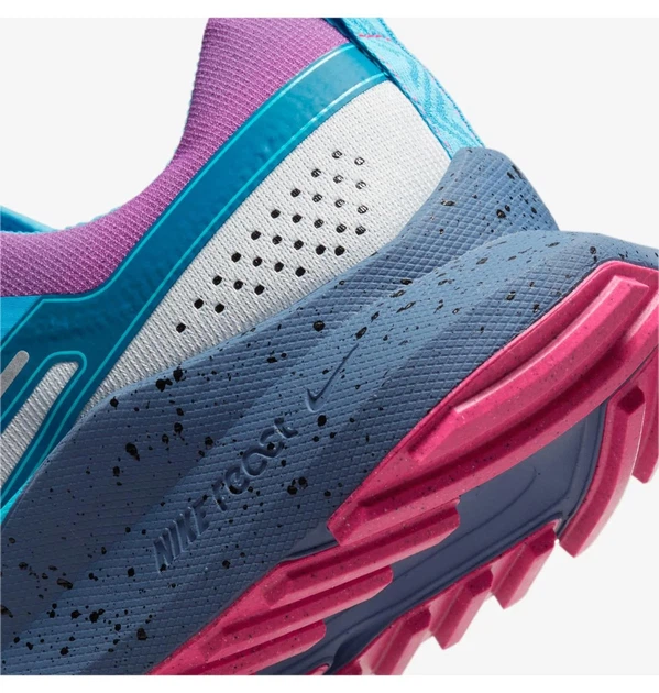 Трейлові кросівки для бігу чоловічі Nike React Pegasus Trail 4 Se 41 Комбінований FB7182-001 - зображення 2
