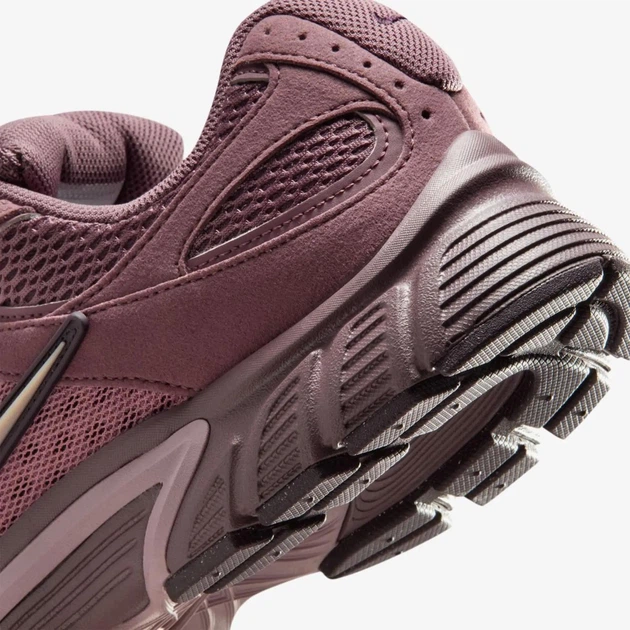 Кроссовки мужские Nike V5 Rnr 42.5 Бордовый II6292-500 - Фото 8 Кроссовки мужские Nike V5 Rnr 42.5 Бордовый II6292-500 - изображение 8