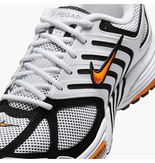 Кросівки чоловічі Nike Air Pegasus 2K5 42.5 Білий HQ5403-103 - зображення 2