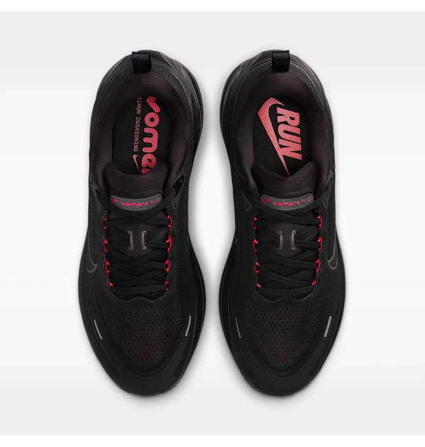 Кроссовки мужские Nike Vomero 18 Black 49.5 Черный HV8150-007 - Фото 4 Кроссовки мужские Nike Vomero 18 Black 49.5 Черный HV8150-007 - изображение 4