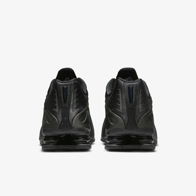 Кросівки чоловічі Nike Shox R4 40 Чорний HQ1988-001 - Фото 12 Кросівки чоловічі Nike Shox R4 40 Чорний HQ1988-001 - зображення 12