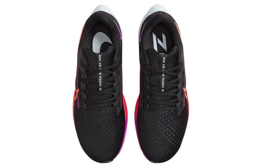 Кросівки чоловічі Nike Air Zoom Pegasus 38 43 Комбінований CW7356-011 - Фото 4 Кросівки чоловічі Nike Air Zoom Pegasus 38 43 Комбінований CW7356-011 - зображення 4