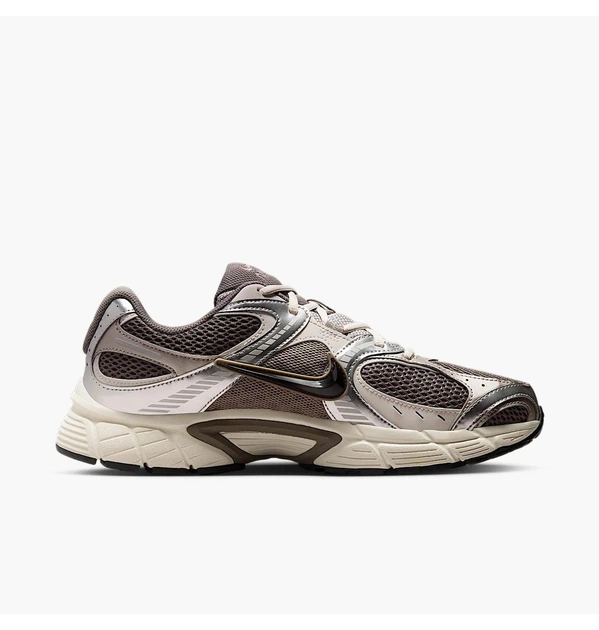 Кроссовки мужские Nike V5 Rnr Brown 45 Коричневий HJ5228-200 - Фото 7 Кроссовки мужские Nike V5 Rnr Brown 45 Коричневий HJ5228-200 - изображение 7