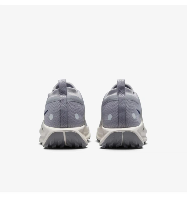 Кросівки чоловічі Nike Pegasus Trail 5 Gtx 38.5 Сірий FQ0908-006 - зображення 7