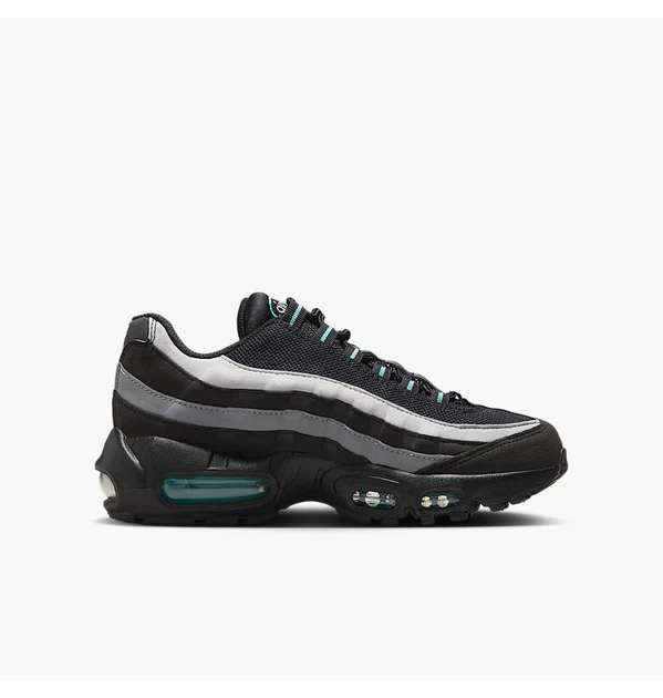 Кроссовки мужские Nike Air Max 95 Gs Black/Grey 38.5 Черный IB2871-002 - Фото 5 Кроссовки мужские Nike Air Max 95 Gs Black/Grey 38.5 Черный IB2871-002 - изображение 5
