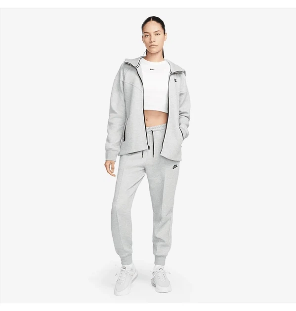 Толстовка жіноча Nike W Nsw Tch Flc Wr Fz M Сіра FB8338-063 - Фото 3 Толстовка жіноча Nike W Nsw Tch Flc Wr Fz M Сіра FB8338-063 - зображення 3