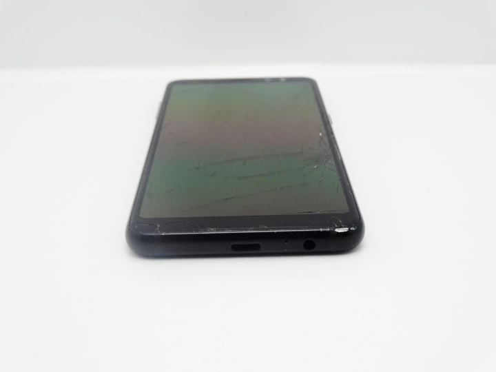 Смартфон Samsung Galaxy A8 2018 SM-A530F 4/32 NFC IM:3950 - Б/У - изображение 7