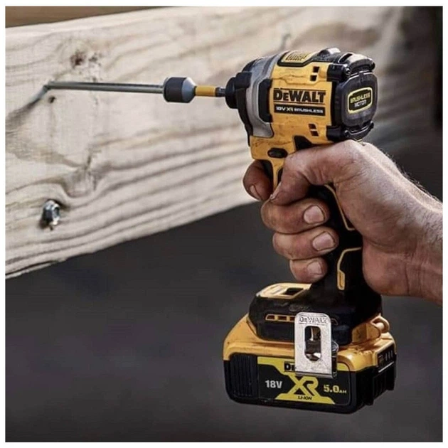Шуруповерт DeWALT DCF850NT, кейс TSTAK (Без АКБ та ЗП) (DCF850NT) - Фото 4 Шуруповерт DeWALT DCF850NT, кейс TSTAK (Без АКБ та ЗП) (DCF850NT) - изображение 4