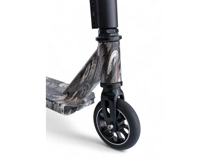 Трюковой самокат Scooter Print для детей от 5 лет до 100 кг алюминиевый диск колеса платформа 34х10 см ABEC-9 черный - Фото 3 Трюковой самокат Scooter Print для детей от 5 лет до 100 кг алюминиевый диск колеса платформа 34х10 см ABEC-9 черный - изображение 3