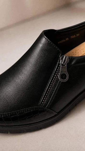 Туфлі жіночі No brand Т2002 чорні на танкетці 40 25.5 см - Фото 6 Туфлі жіночі No brand Т2002 чорні на танкетці 40 25.5 см - зображення 6