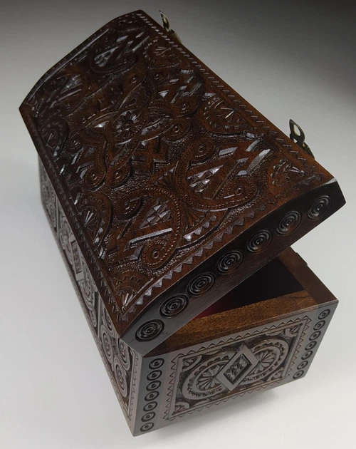 Шкатулка деревянная резная «Лилия» 21×11×11,8 см с замком и ключом - изображение 3