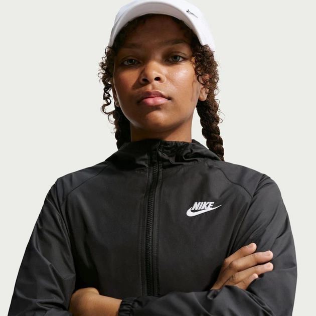 Вітровка дитяча Nike K Nsw Rpl Wr Hd Jkt L зріст 152 см Чорний IF2821-010 - Фото 5 Вітровка дитяча Nike K Nsw Rpl Wr Hd Jkt L зріст 152 см Чорний IF2821-010 - зображення 5