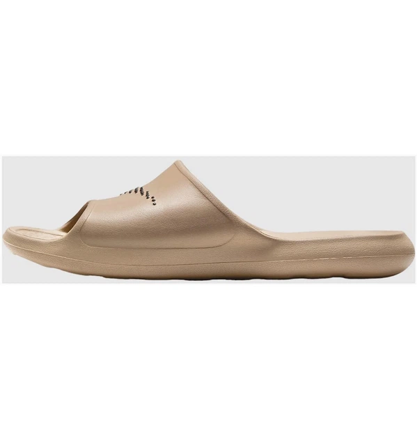 Тапочки мужские Nike Victori One Shower Slide Chancla Kaki 46 Бежевый CZ5478-200 - Фото 2 Тапочки мужские Nike Victori One Shower Slide Chancla Kaki 46 Бежевый CZ5478-200 - изображение 2