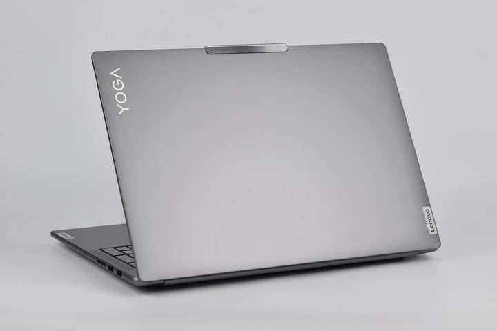 Ультрабук Lenovo Yoga Pro 9 16IMH9 U7 155H / 16GB / 1TB / RTX 4060 / 16" 3.2K Mini LED 165Hz / Win11 Pro Ноутбук - Фото 8 Ультрабук Lenovo Yoga Pro 9 16IMH9 U7 155H / 16GB / 1TB / RTX 4060 / 16" 3.2K Mini LED 165Hz / Win11 Pro Ноутбук - изображение 8