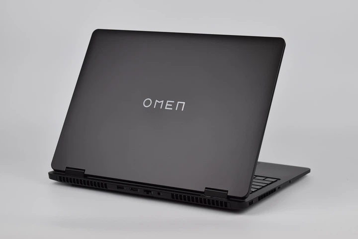 Игровой ноутбук HP Omen Slim 16-an0000nt U9 285H / 32GB / 1TB / RTX 5060 / 16" WUXGA IPS 165 Hz / Win11 - RGB - Refurbished - изображение 7