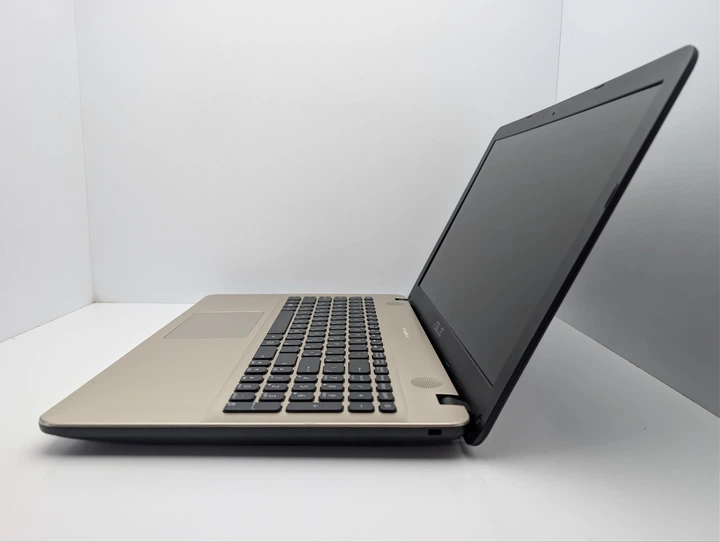 Ноутбук Asus R541N/intel Celeron N3350/DDR3-4gb/HDD-500gb/Intel HD Graphics 500/15.6'' HD LED Б/В - Фото 2 Ноутбук Asus R541N/intel Celeron N3350/DDR3-4gb/HDD-500gb/Intel HD Graphics 500/15.6'' HD LED Б/В - зображення 2
