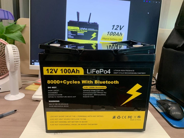 Акумулятор LiFePO4 LITH-TECH 12,8V 100Ah з BMS,BlUETOOTH, GRADE A,літій-залізо-фосфатна батарея для ДБЖ, RV, сонячних систем, струм розряду 100A - зображення 2