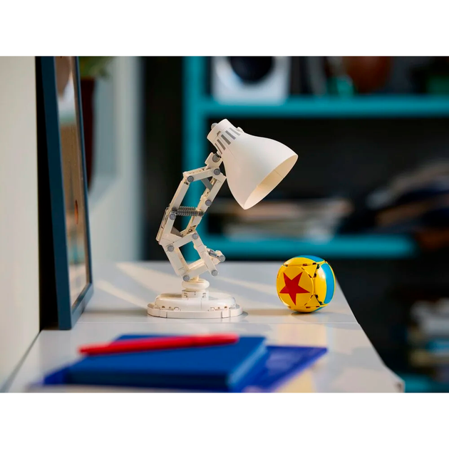Конструктор LEGO Ideas Disney Pixar Luxo Jr. 613 деталей (21357) - изображение 7