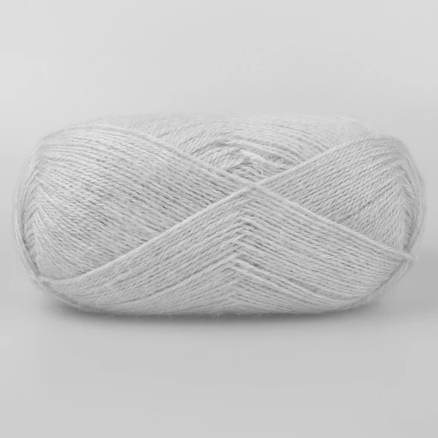 Пряжа Nako Mohair Delicate, світло-сіра №2549 — 100 г / 500 м, 85 % акрил, 10 % вовна, 5 % мохер, тонка, для шалей та светрів - зображення 5